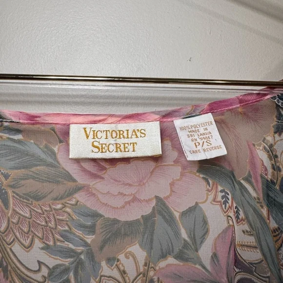Vintage Gold Tag Victoria's Secret Floral Sheer Ruffle Poet Blouse Top w/Pearl - Picture 7 of 16